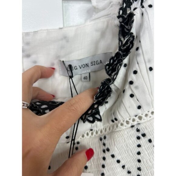 NWT Lug Von Siga Embroidered Scallop Sienna Top Off White and Black Size: 8 - Picture 6 of 8